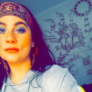 Meet your Posher, Mik